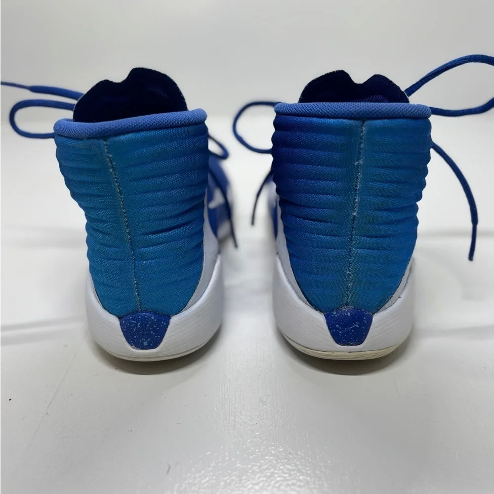 Nike Prime Hype DF 2016 Youth Basketball Shoes Blue White Size 3.5Y